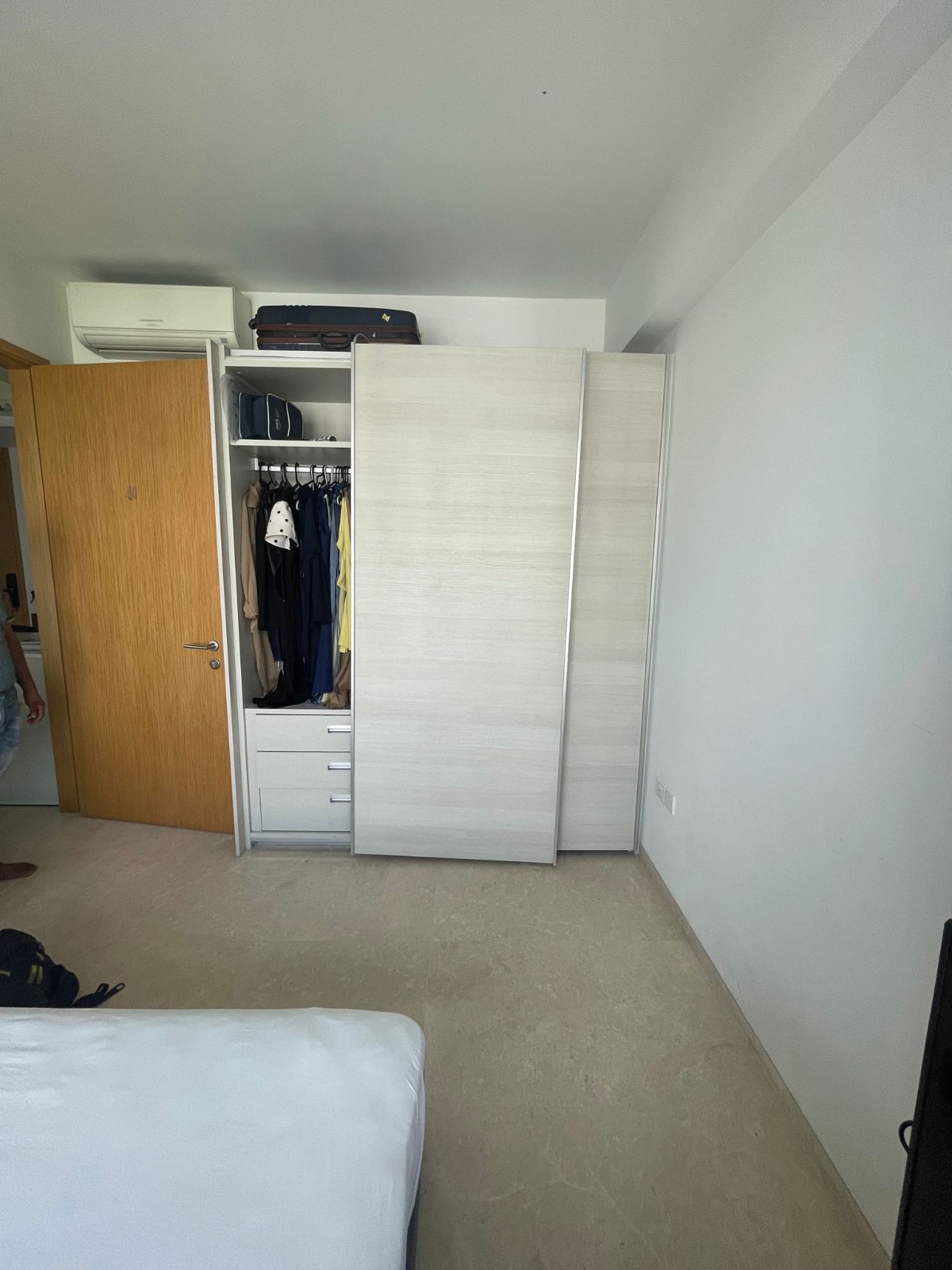 Expert Wardrobe Sliding Door Repair in Singapore | Tasfia Engineering & Construction Pte Ltd